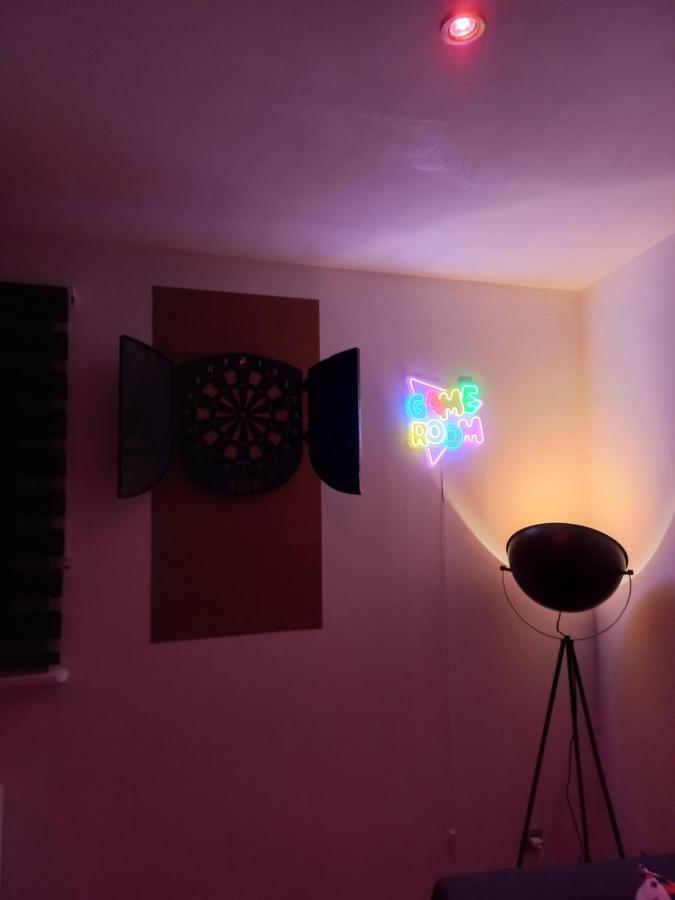 Game Room Epernay Ngoại thất bức ảnh