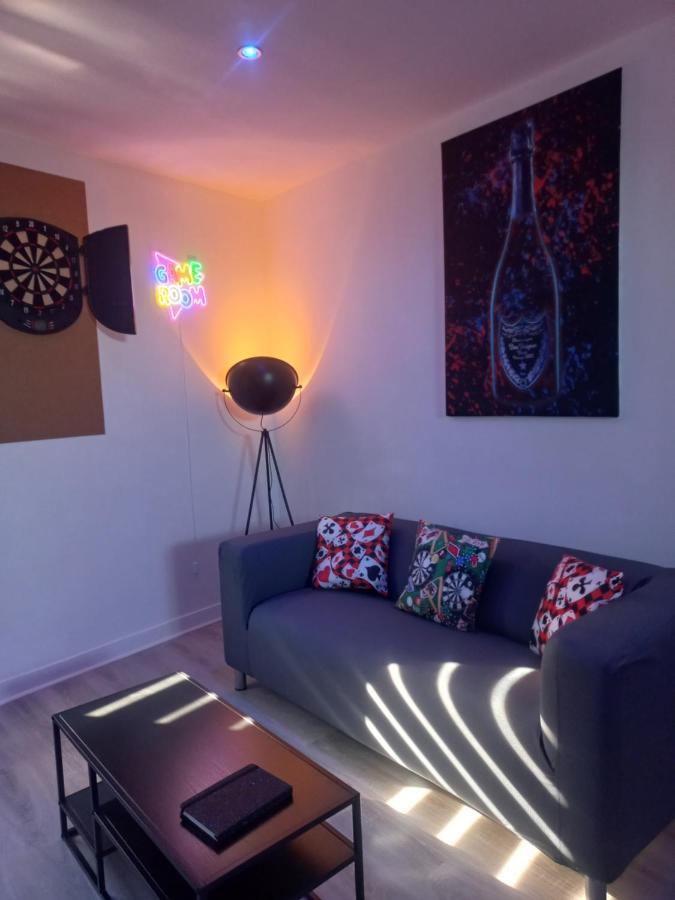 Game Room Epernay Ngoại thất bức ảnh
