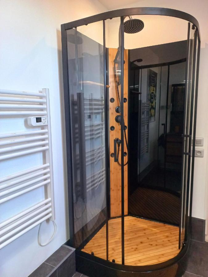 Game Room Epernay Ngoại thất bức ảnh