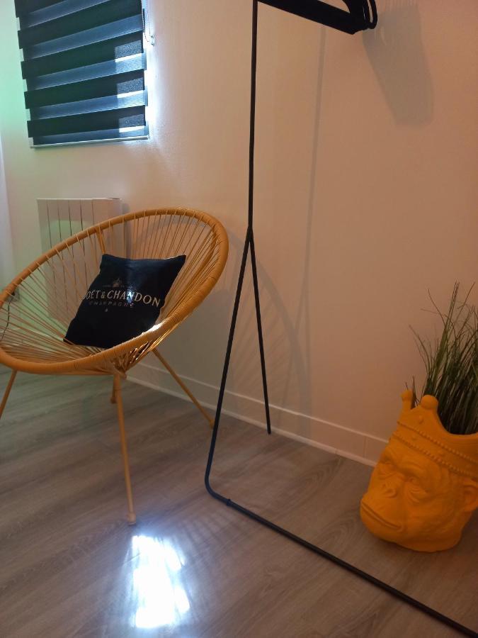 Game Room Epernay Ngoại thất bức ảnh