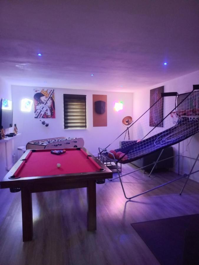 Game Room Epernay Ngoại thất bức ảnh